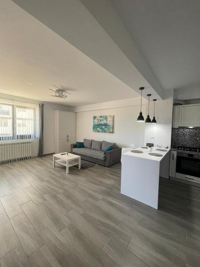 Ls Lake Apartment Mamaia Nord Năvodari 외부 사진